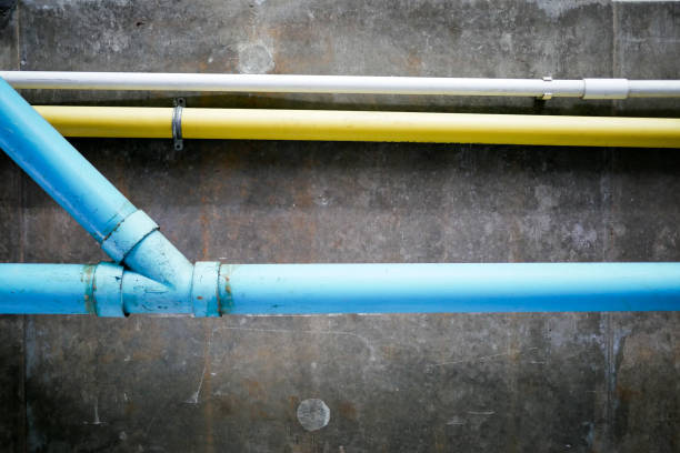 PVC Rohre und Armaturen